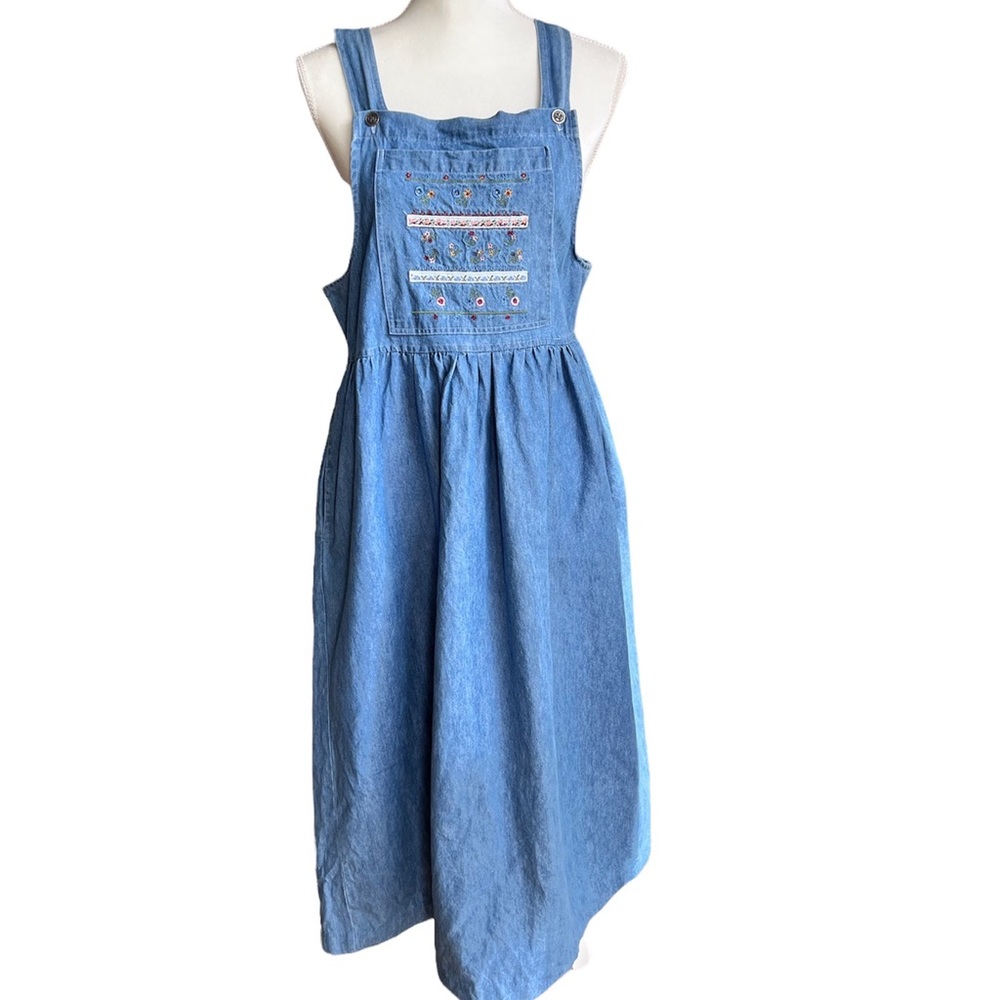 Vintage CAPACITY Petites Jean dress large pockets floral embroidery